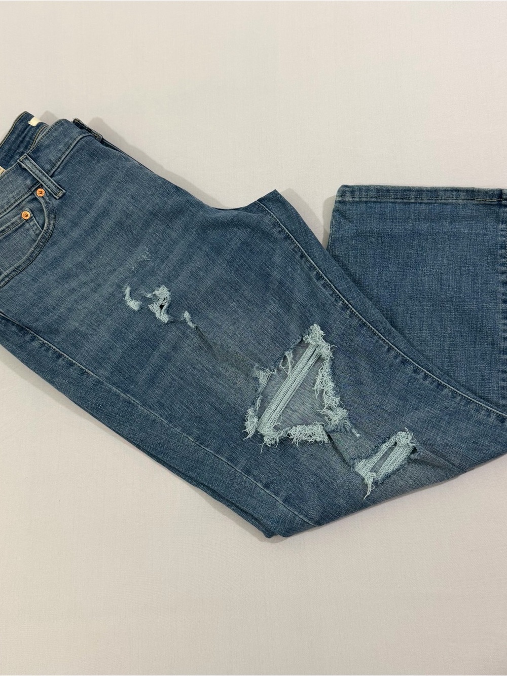 Levi’s Boyfriend Mid Rise Distressed Jeans Plus Size 18W NWT - Picture 7 of 13